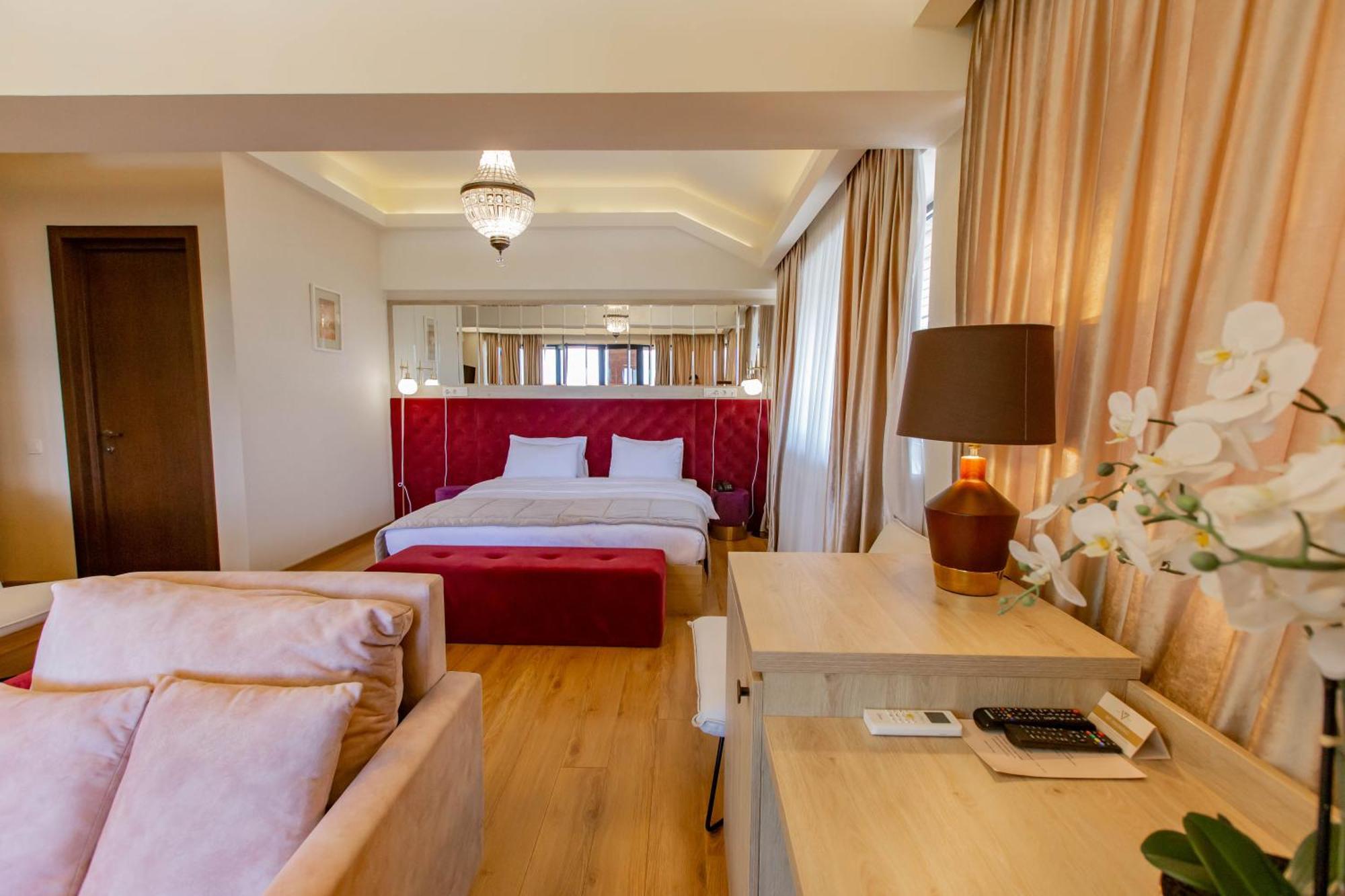 Seventeen Rooms Τελάβι Εξωτερικό φωτογραφία