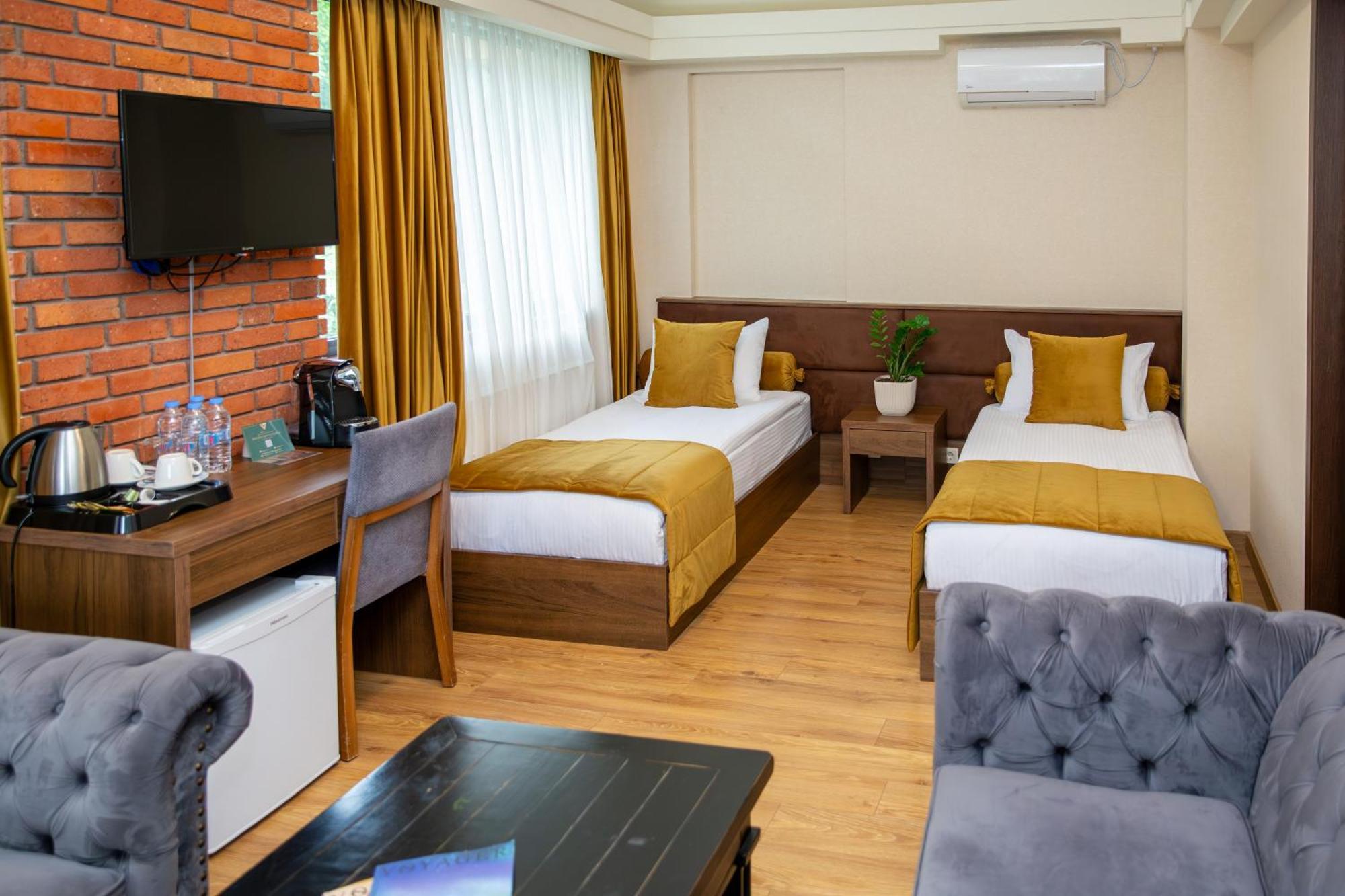 Seventeen Rooms Τελάβι Εξωτερικό φωτογραφία